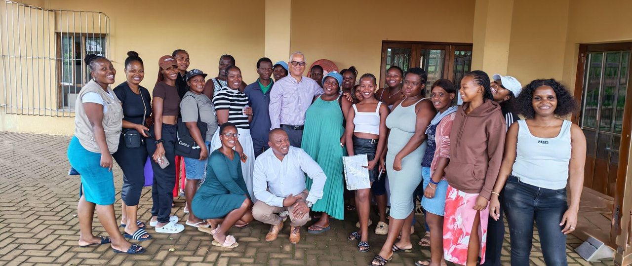 A group of KwaMashu community participants gathered together
